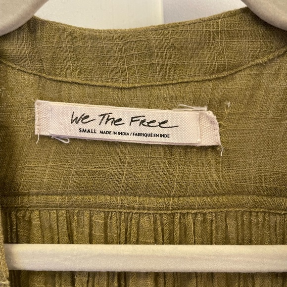 Women’s green size small We the Free tie front,one button cardigan,with fringes - Picture 9 of 10